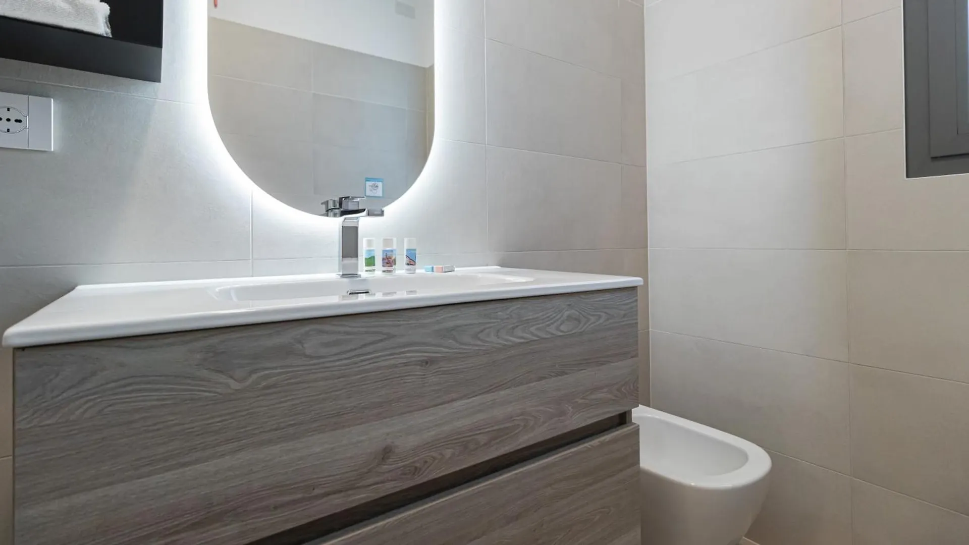 Italianway - Ippodromo 8 Apartment Milan 0*,  Italy